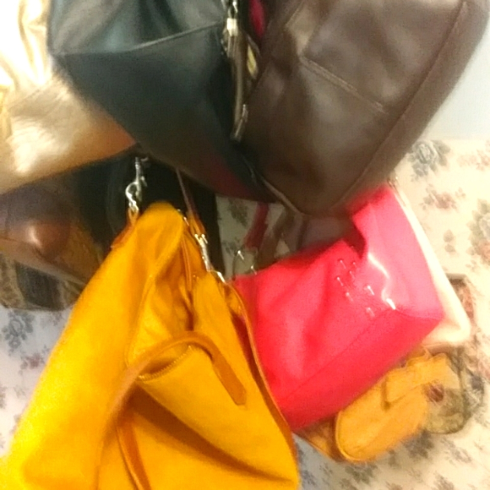 50 purses - Picture 13 of 13